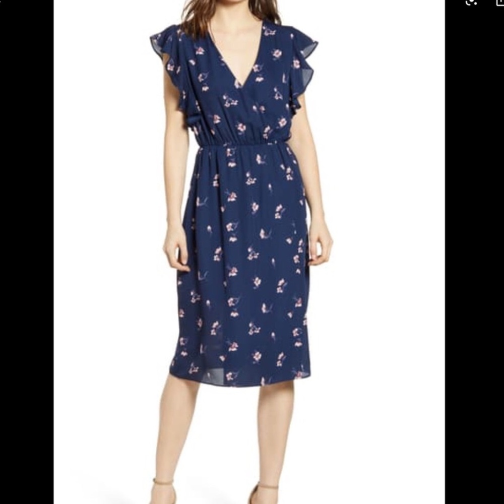 Socialite Floral Print Faux Wrap Dress Size S Elastic Waist V Neck Feminine